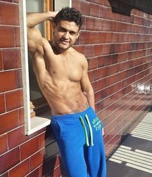 Diego Lauzen hot photos 5a0f0d2e352e4.jpg