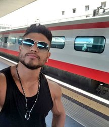 Diego Lauzen hot photos 5a0f0d8376588.jpg