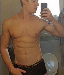 Selfie boy 016 5a1335055fdf4.jpg
