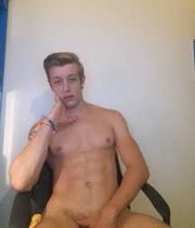Blonde Gay Porn Model  5a156b19e9865.jpg