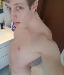 Blonde Gay Porn Model  5a156b1b09d01.jpg