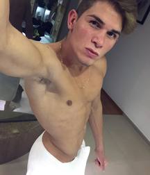 Cute Model jhorge zepeda 5a206b3ad86d8.jpg