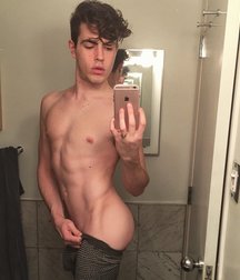 Hot ass bottom Michael Walker 5a2466120254b.jpg