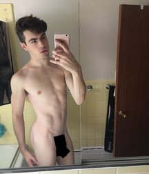 Hot ass bottom Michael Walker 5a246667e09c8.jpg