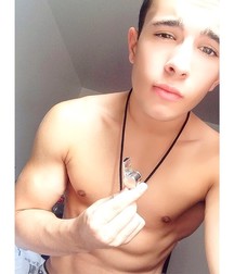 Sexy Anthony  Gymnast 5a2feba40c0ae.jpg