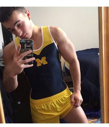 Sexy Anthony  Gymnast 5a2febc80f658.jpg