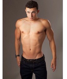 Sexy Anthony  Gymnast 5a2febeebb715.jpg