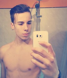 Muscle sexy boy  5a8484368a4ab.jpg