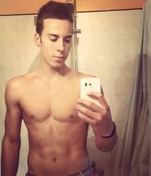 Muscle sexy boy  5a84844f0e5e5.jpg