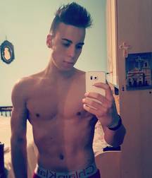 Muscle sexy boy  5a84845a438f4.jpg