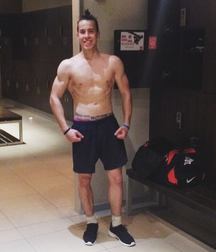 Muscle sexy boy  5a8484783e01e.jpg