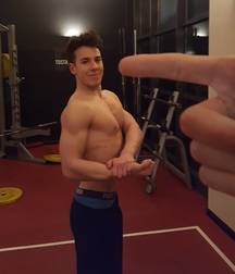 Muscle sexy boy  5a848498cda35.jpg
