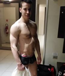 Muscle sexy boy  5a84849e43686.jpg