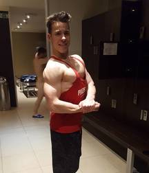 Muscle sexy boy  5a8484a973062.jpg