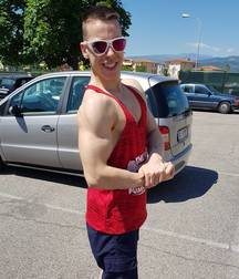 Muscle sexy boy  5a8484b24fbe9.jpg