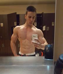Muscle sexy boy  5a8484be29a81.jpg