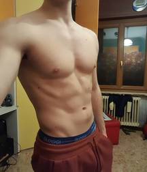 Muscle sexy boy  5a8484e59778d.jpg