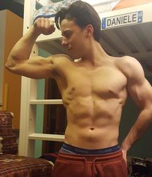 Muscle sexy boy  5a8484e7de130.jpg