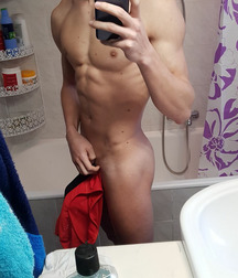 Hot Twink boy  5a8567e0df89a.jpg