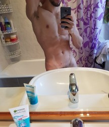 Hot Twink boy  5a85693d89d08.jpg
