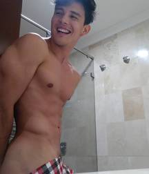 Sexy boy - Jeff Khalifa 5b04621d9ebcf.jpg