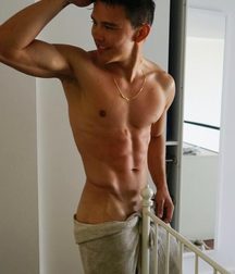 Sexy boy - Jeff Khalifa 5b046245b6002.jpg