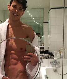 Sexy boy - Jeff Khalifa 5b04624714131.jpg