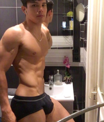 Sexy boy - Jeff Khalifa 5b0462512b2d9.png