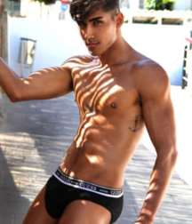 YOUNG SEXY GUY  5b12e942a28c6.png