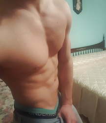 SEXY TWINK BODYBUILDER 5b81888e0aac3.jpg