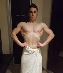 SEXY TWINK BODYBUILDER 5b8188c3839cf.jpg