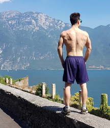 SEXY TWINK BODYBUILDER 5b8188c7d6c91.jpg