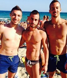 cute gay boy 5b8bf3892b16c.jpg