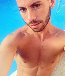 cute gay boy 5b8bf38e5d29c.jpg