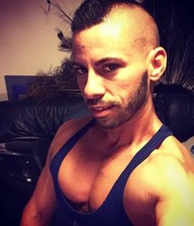 cute gay boy 5b8bf3a73f78e.jpg