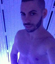 cute gay boy 5b8bf3cb984ff.jpg