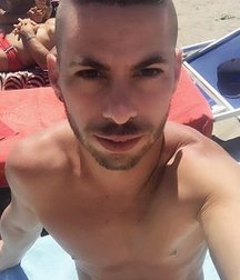cute gay boy 5b8bf3df0dcfb.jpg