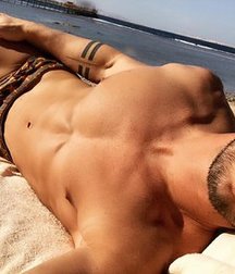cute gay boy 5b8bf410b1629.jpg