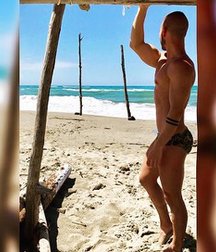 cute gay boy 5b8bf436cffa8.jpg