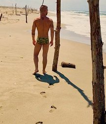 cute gay boy 5b8bf437e01c1.jpg