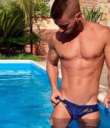 cute gay boy 5b8bf4415e28c.jpg