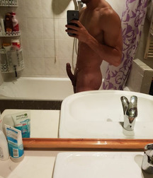 Hot boy muscle 5ba3a9313c1ac.jpg