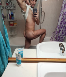 Hot boy muscle 5ba3a9e70b930.jpg