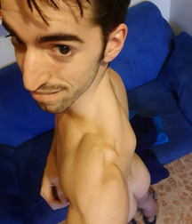 Hot boy muscle 5ba3a9e9d3c91.jpg