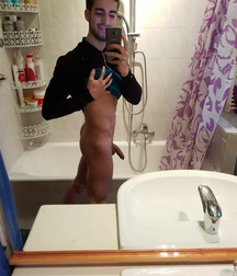 Hot boy muscle 5ba3a9eed95d1.jpg