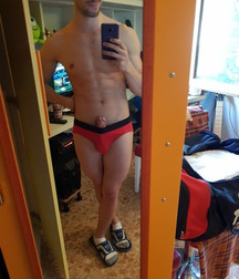 Hot boy muscle 5ba3a9f285973.jpg