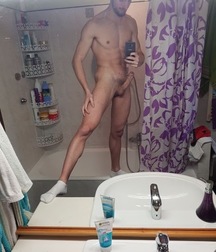 Hot boy muscle 5ba3aa3bdc14a.jpg