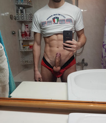 Hot boy muscle 5ba3aa5b74d56.jpg