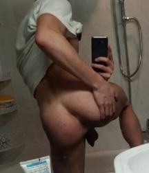 Hot boy muscle 5ba3aa64e5413.jpg