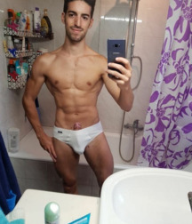 Hot boy muscle 5ba3aab9c1d71.jpg